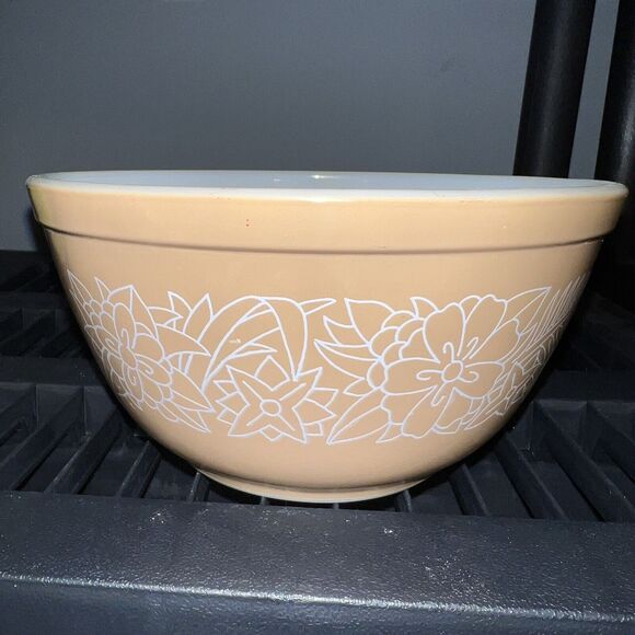 Vintage Pyrex Light Brown Woodland Pattern Mixing Bowl 402 1.5 Liter - Picture 8 of 8